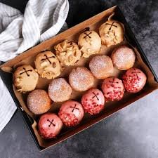 BOX OF 15 MINIS